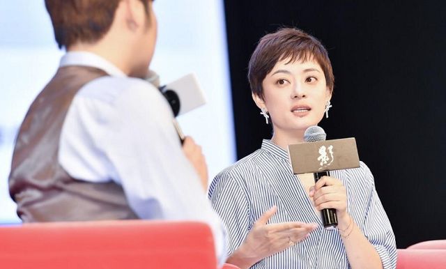 孙俪女儿曝光身份，四嬛党粉丝揭秘家庭趣事